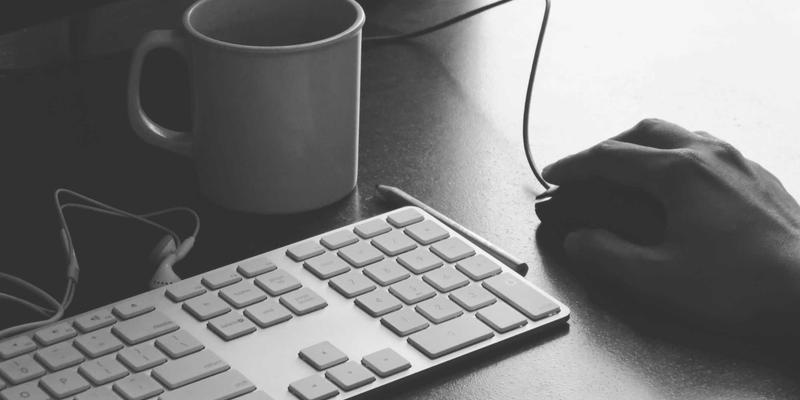 FUE植发 vs 传统假发 vs 生发药物：如何选择最适合你的hair loss treatment方案？